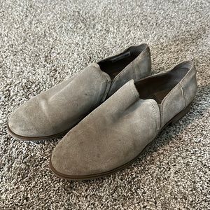 Tom’s Suede Loafers